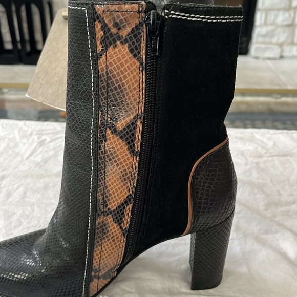 Matisse high heel boots, animal skin design 3 1/2” heel - Picture 3 of 7